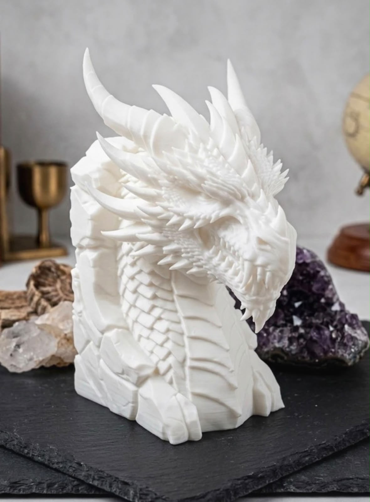 Der Felswächter: Gehörnter Drachenkopf Book Nook & Buchstütze – Fantasy Regaldekoration
